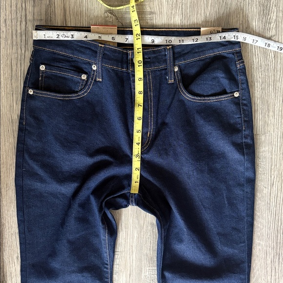 Levi's 726 Flare Jeans Size 30 NWT - Picture 4 of 11